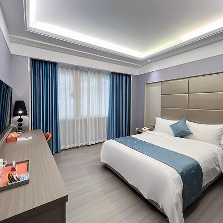 Hotel Ramada Shenzhen Baoan Exterior foto