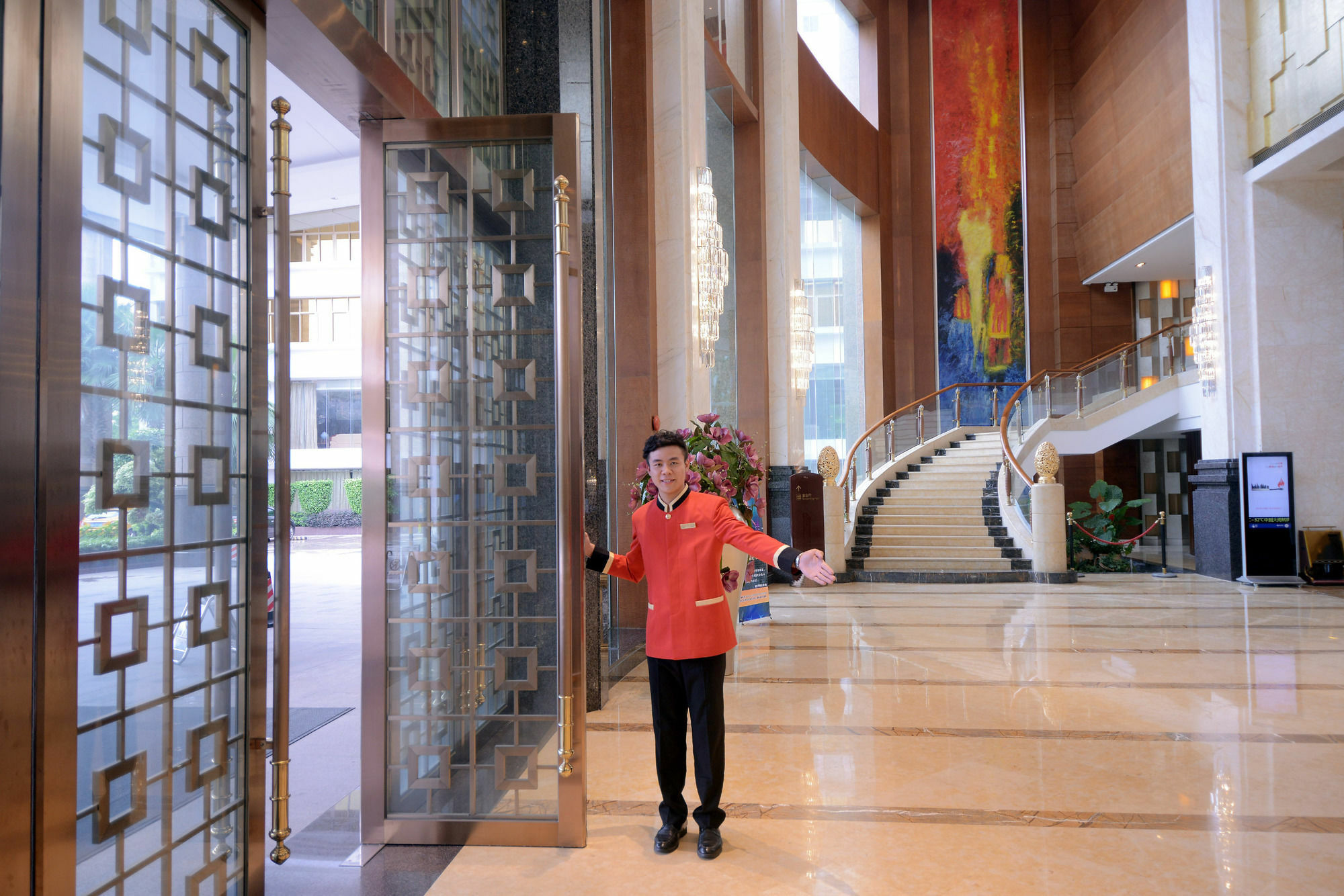 Hotel Ramada Shenzhen Baoan Exterior foto