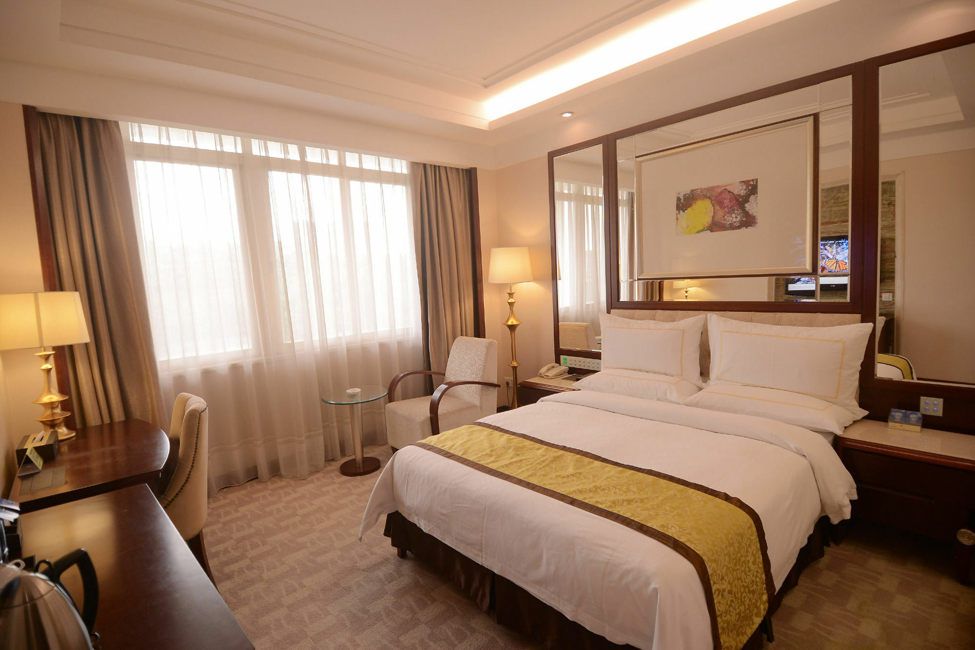 Hotel Ramada Shenzhen Baoan Exterior foto